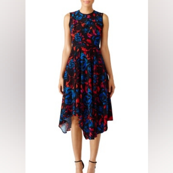HUNTER BELL Dresses & Skirts - Hunter Bell Asymmetrical  Handkerchief Hem Floral Midi Dress